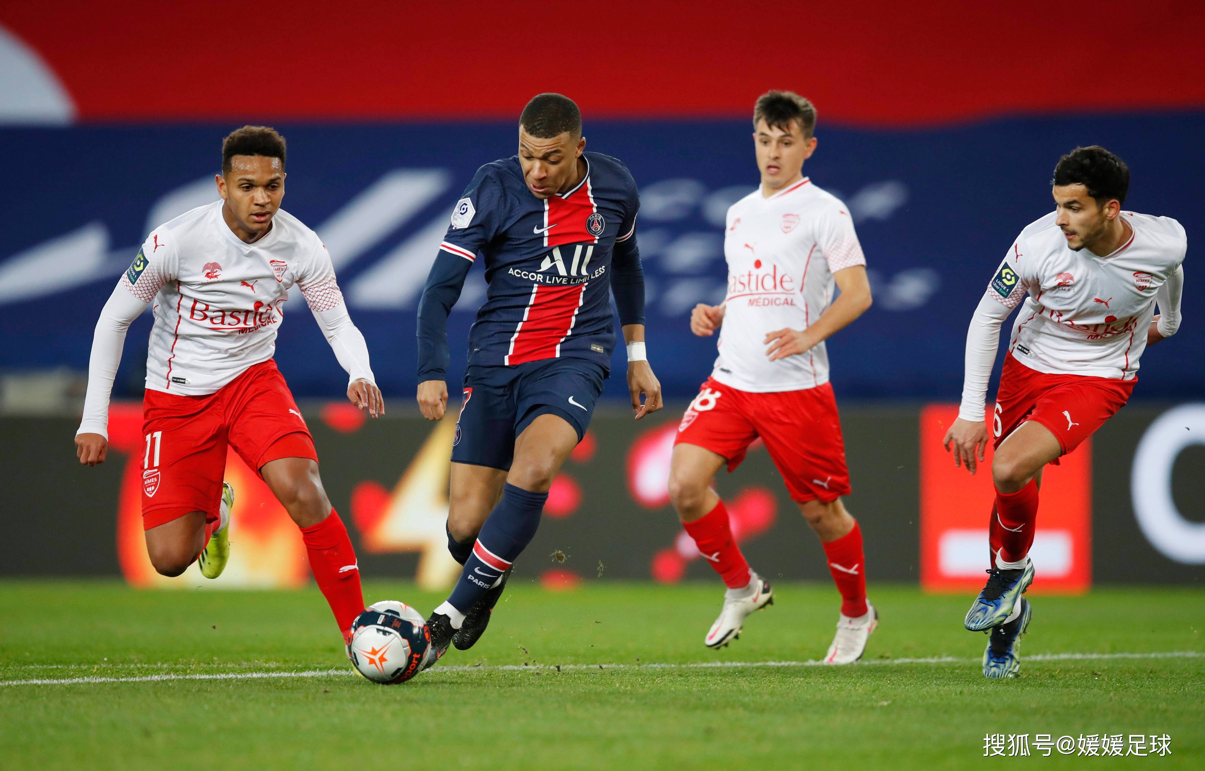 巴黎圣日耳曼客场负于斯特拉斯堡丢掉积分的简单介绍