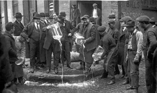 法国球队因连败遭降级，历史悲剧重演的简单介绍