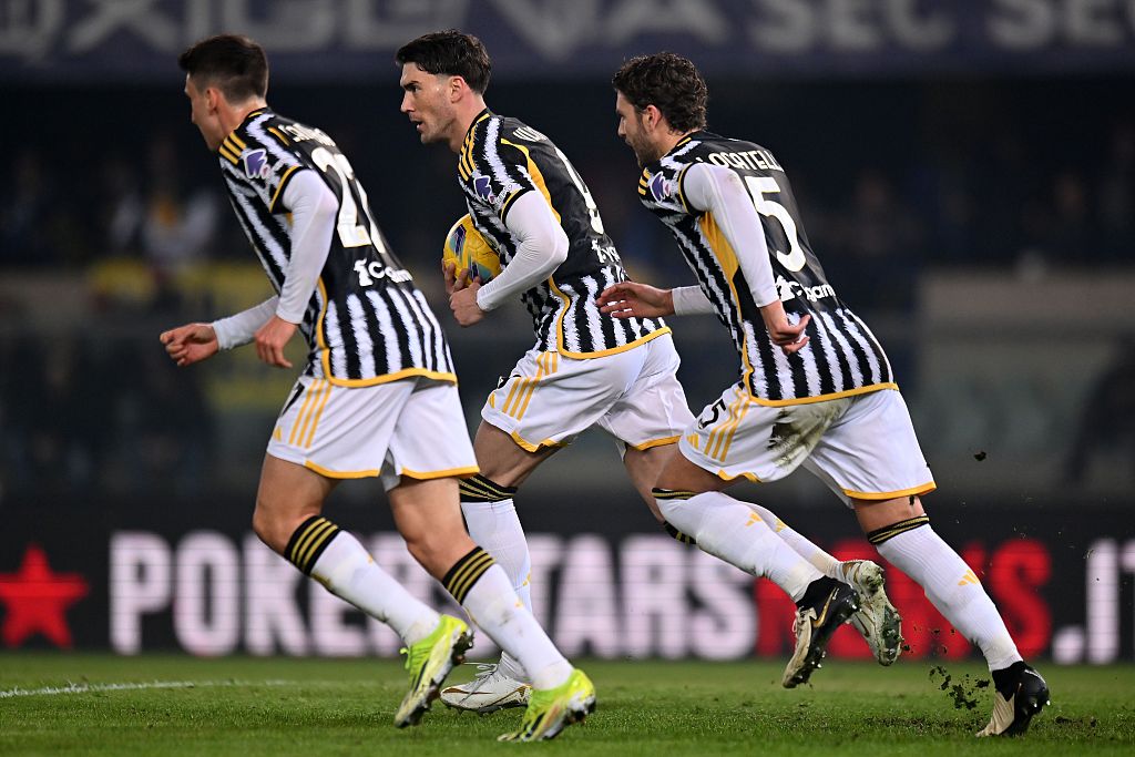 尤文图斯客场被战胜，卫冕冠军遭遇意外失利的简单介绍