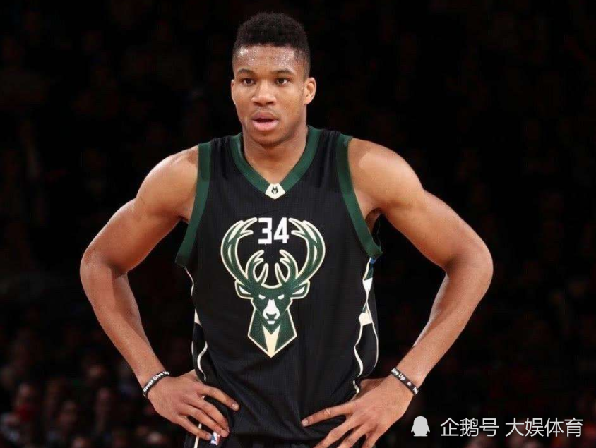 关于黄蜂逆转局势，加强备战季后赛准备的信息