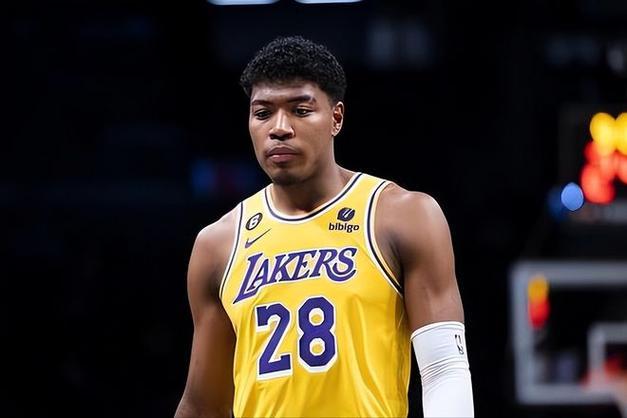 包含德国篮球世界:年轻新秀崭露头角的词条 包含德国篮球世界:年轻新秀崭露头角的词条