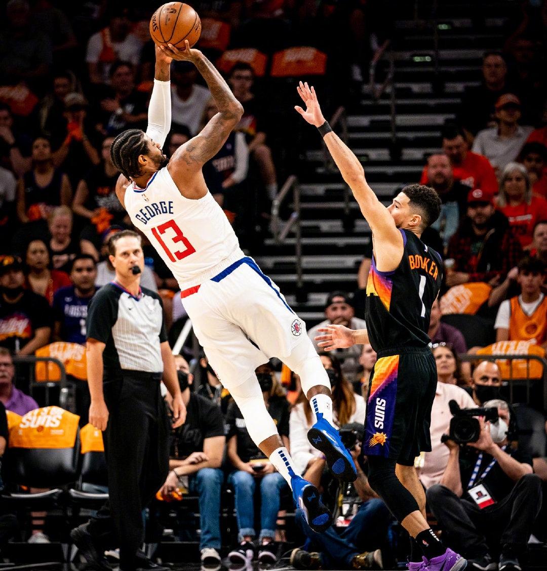 步行者遭遇逆转，火箭大胜开拓者