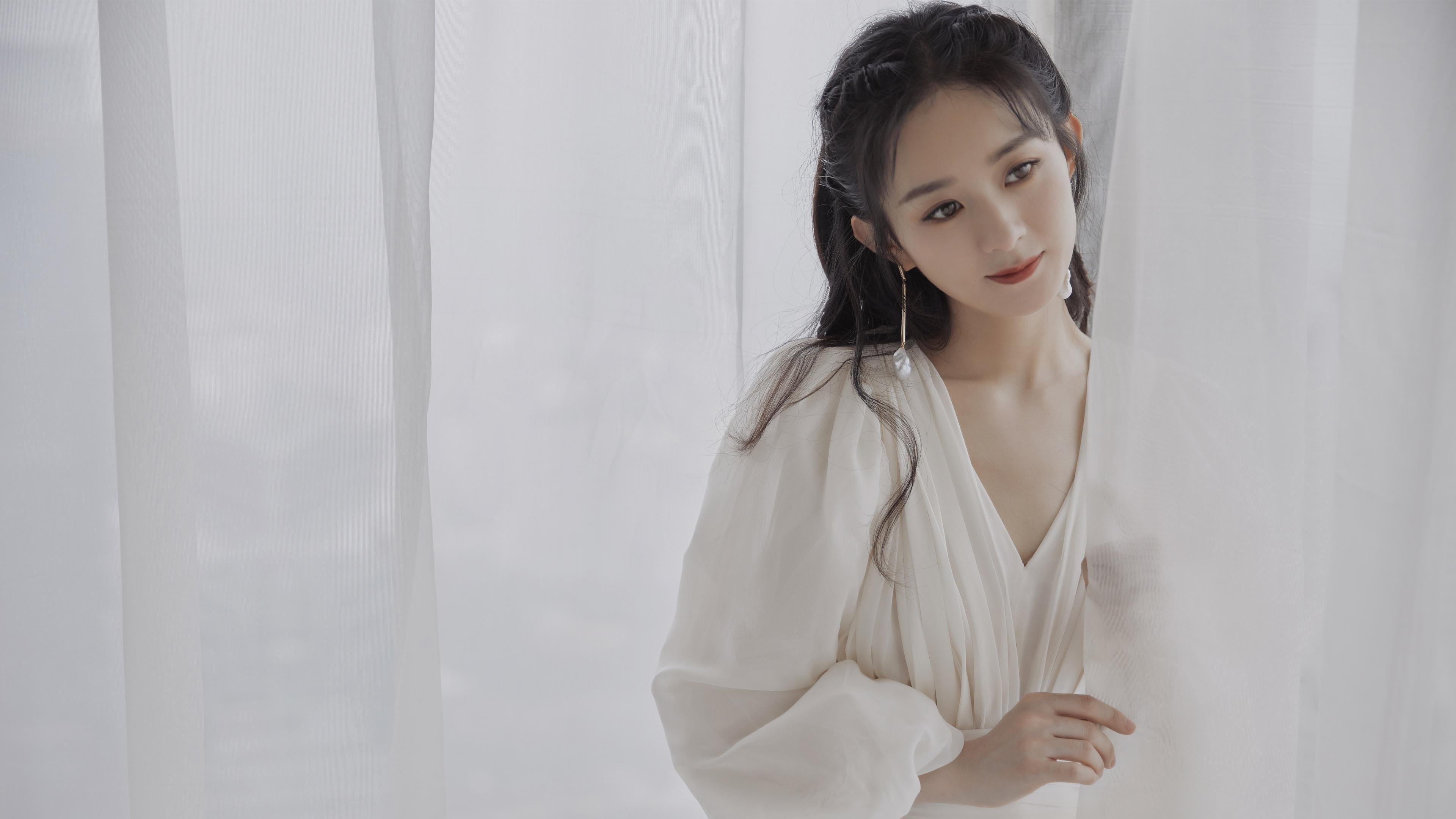 西甲国家德比之夜，为何这位NBA球星存在感拉满？