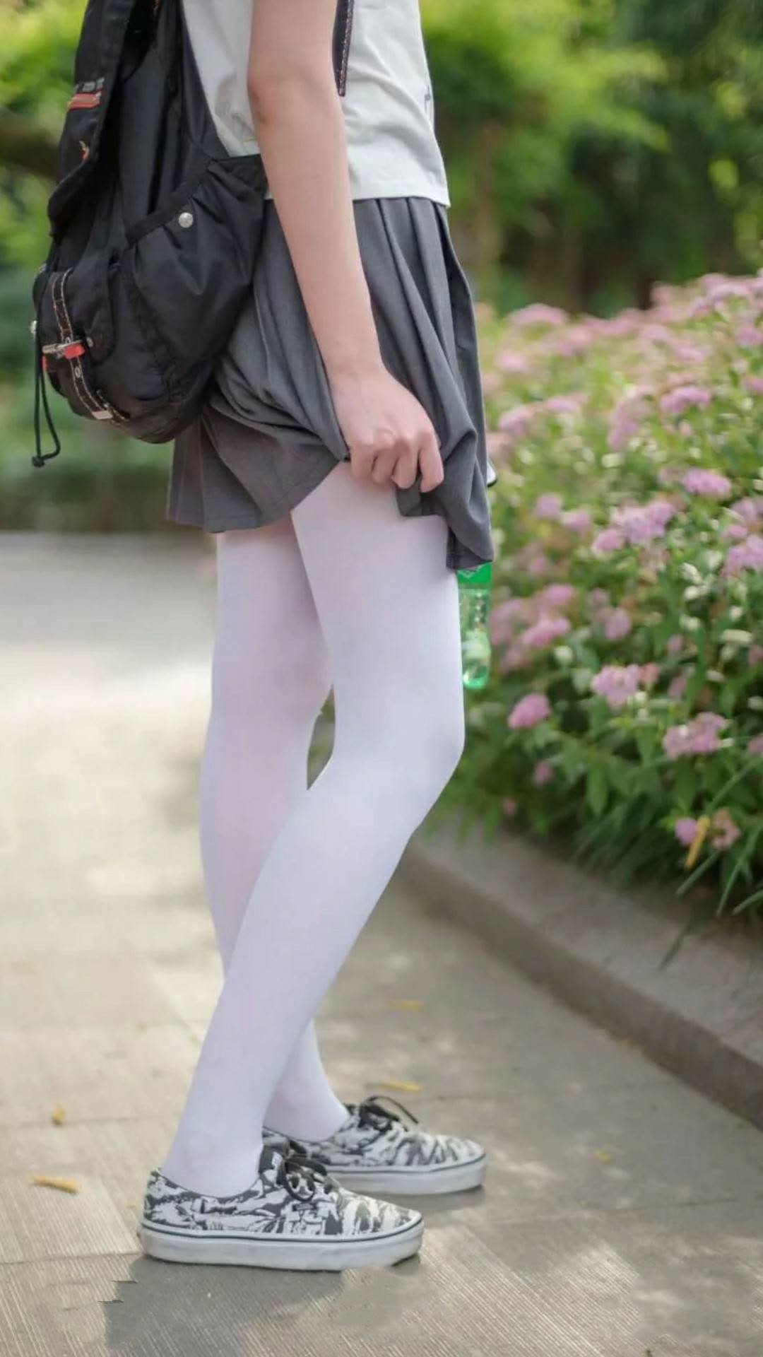 终结者之魂,当巴西的狂放绞碎巴萨的精密,当德里赫特的意志接管东决战场